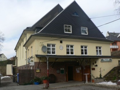 Foto: Zur Turnhalle mit Kegelbahn